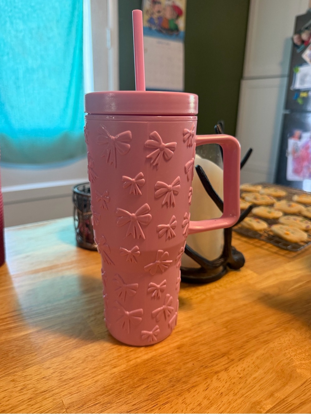 Pink Bow-Embossed Travel Tumbler Cup with Straw - Brand